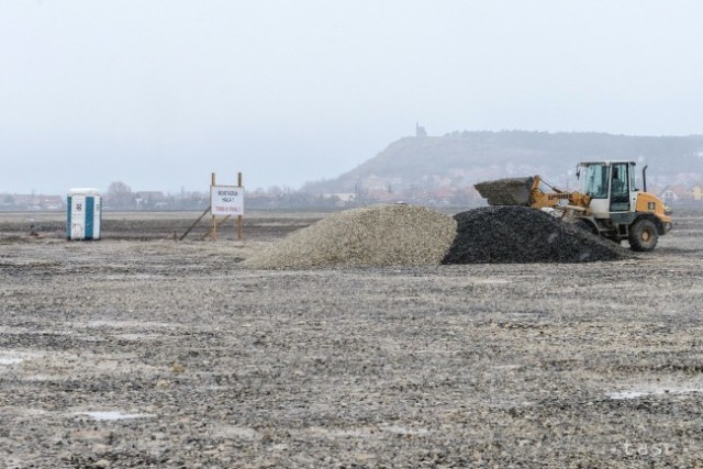 3-2c58b164824428aa00b0272860f400a049d489bb