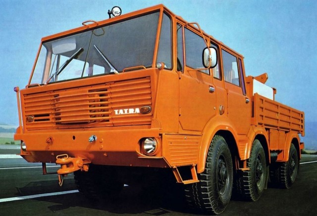 tatra 813 11 civilný ťahač ťažkých prívesov 6x6 zdroj technické múzeum tatra