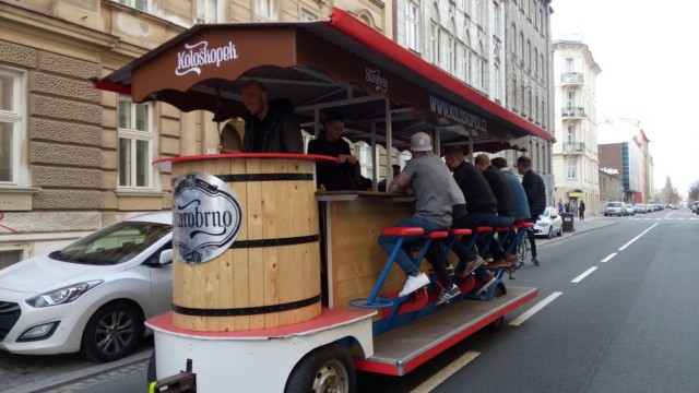 pojazdná piváreň v brne 1