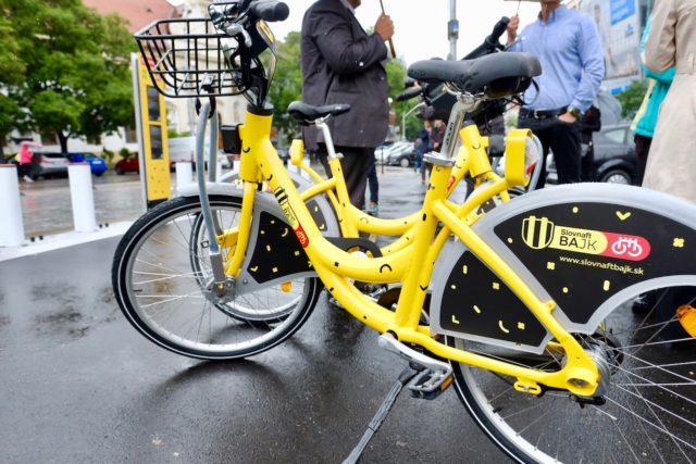 bikesharing sa v bratislave definitívne spustí 7. septembra 1 bratislava sk