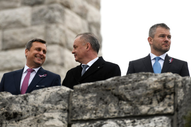 bradlo_ustavni_cinitelia