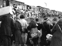 Holandské železnice majú zaplatiť milióny eur za odvoz do koncentrákov