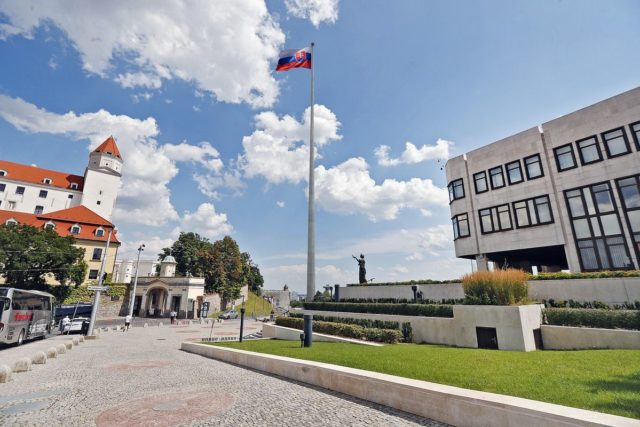 vizualizacia_stoziar_vlajka