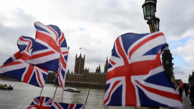 eú a británia sa zhodli na návrhu brexitovej dohody