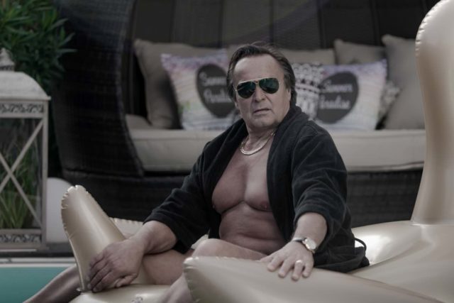 film sviňa je podľa českej kritiky horší ako planéta opíc