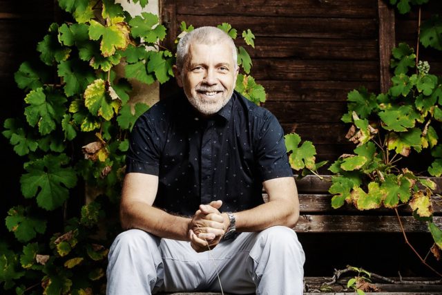 prednosta kliniky infekčných ochorení jiří beneš_koronavírus je menej nebezpečný ako chrípka