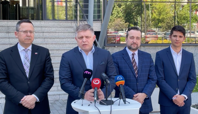 medialny_brifing_smer