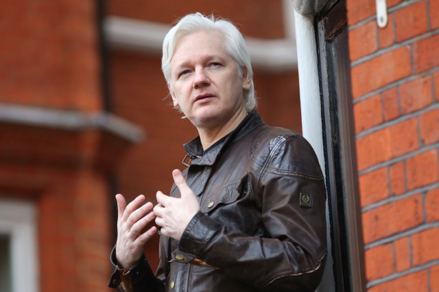 julian_assange