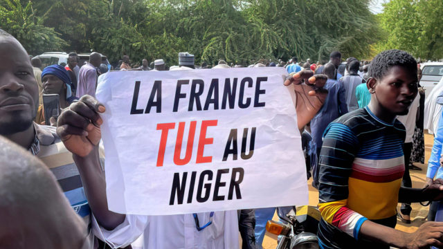niger_demonstranti