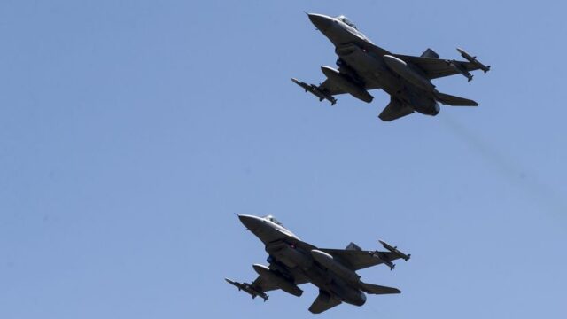 stihacky-f-16_ereport